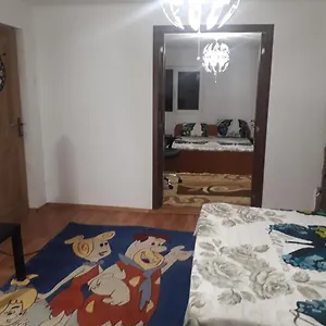 rezervați aici